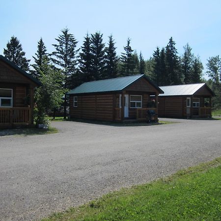 Beaver Creek Lodge And Cabins McBride Exterior photo